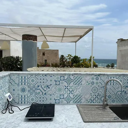 A 100metri Dal Mare Difronte Torre Saracena. Apartament